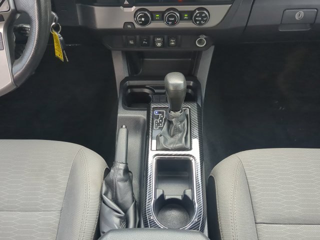 Used 2018 Toyota Tacoma SR5 RWD image 20