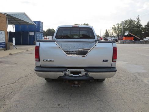 Used 2007 Ford F250 XLT image 7