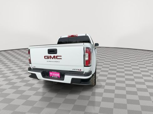 Used 2022 GMC Canyon AT4 AWD/4WD image 7