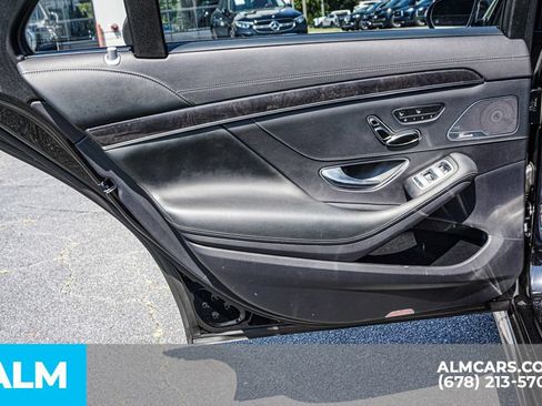 Used 2020 Mercedes-Benz S 560 Sedan w/ AMG Line Exterior image 54