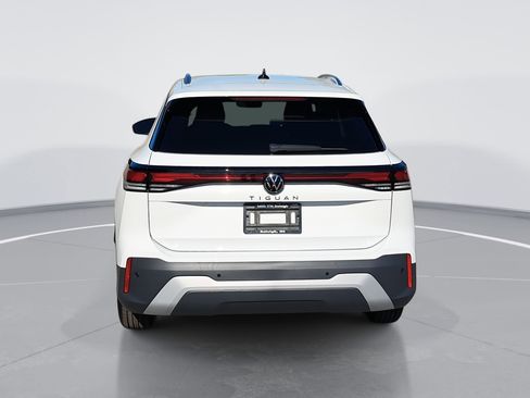 New 2026 Volkswagen Tiguan S image 4