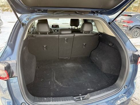 Used 2019 MAZDA CX-5 Touring image 5