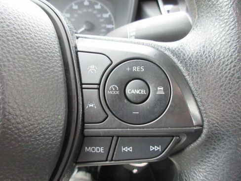 Used 2024 Toyota Corolla LE image 13