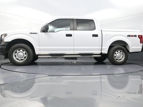 Used 2017 Ford F150 XL w/ XL Power Equipment Group AWD/4WD image 24