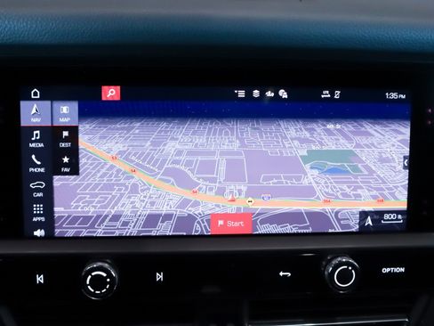 Used 2025 Porsche Macan image 22