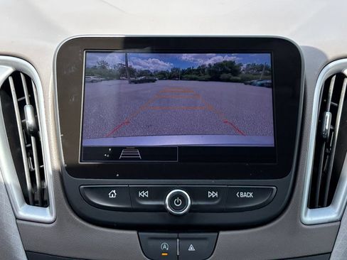 Used 2024 Chevrolet Malibu LT FWD image 26