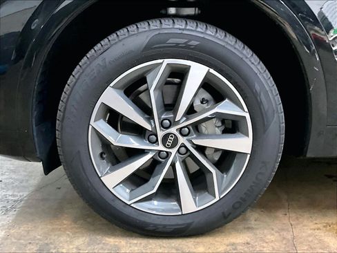 Used 2023 Audi Q5 2.0T Premium Plus AWD/4WD image 12