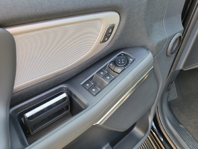 New 2027 Ford Expedition Max Active RWD image 20