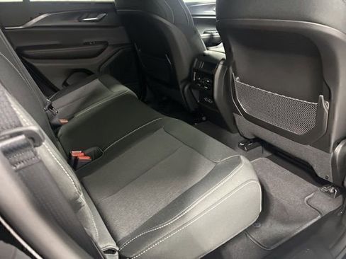 New 2025 Jeep Grand Cherokee Laredo image 22