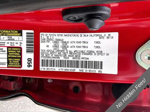 Used 2018 Toyota Tacoma SR5 AWD/4WD image 29