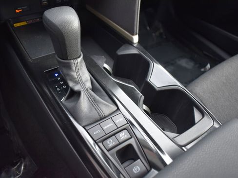 Certified 2025 Toyota Camry LE image 14