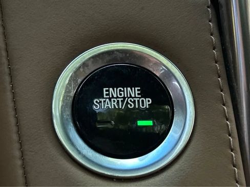 Used 2016 Cadillac Escalade 2WD image 42
