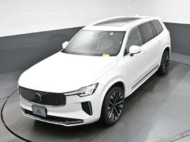 Used 2026 Volvo XC90 B6 Plus AWD/4WD image 19