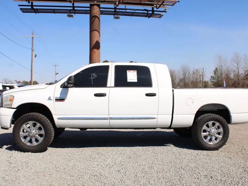 Used 2008 Dodge Ram 2500 Truck Laramie image 2