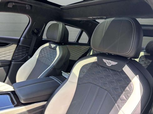 Certified 2024 Bentley Flying Spur S V8 image 14