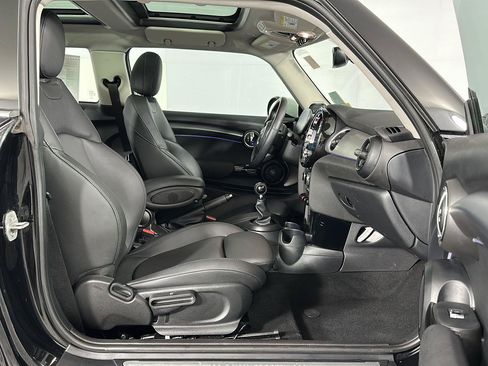Used 2024 MINI Cooper S FWD image 29