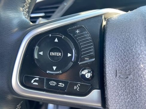 Used 2016 Honda Civic Touring image 19