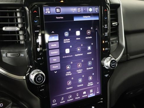 New 2026 RAM 1500 4x4 Crew Cab image 36