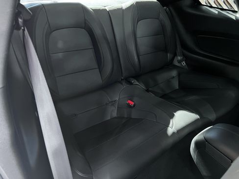 Used 2022 Ford Mustang GT w/ Equipment Group 301A RWD image 18