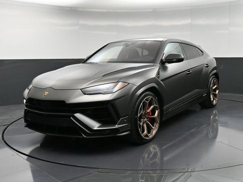 Used 2024 Lamborghini Urus Performante image 6