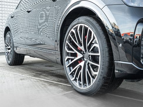 New 2026 Audi SQ8 Prestige image 41