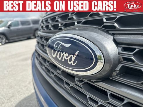 Used 2022 Ford Explorer XLT w/ Equipment Group 202A AWD/4WD image 47