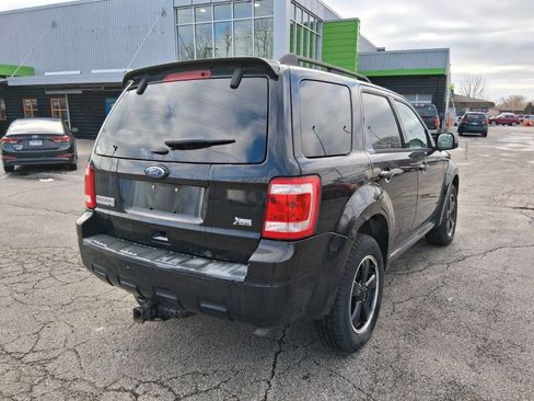 Used 2011 Ford Escape XLT w/ 201A Rapid Spec Order Code image 7