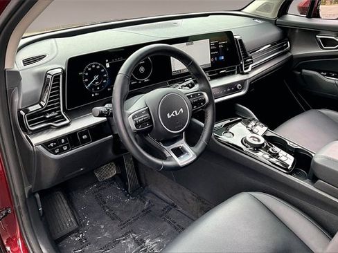 Used 2025 Kia Sportage SX Prestige image 16