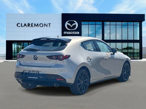 New 2026 MAZDA MAZDA3 Hatchback w/Premium Plus Pkg image 5