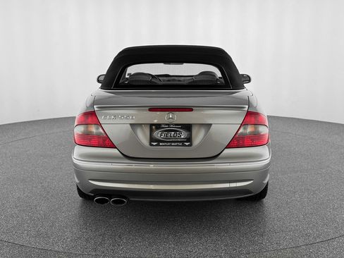 Used 2007 Mercedes-Benz CLK 550 Cabriolet image 4