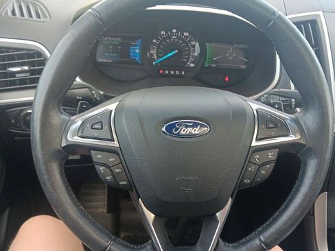 Used 2017 Ford Edge SEL w/ Equipment Group 201A AWD/4WD image 20