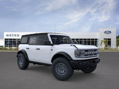 New 2025 Ford Bronco Big Bend w/ Black Diamond Package image 7