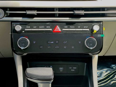 New 2026 Hyundai Tucson SEL FWD image 16