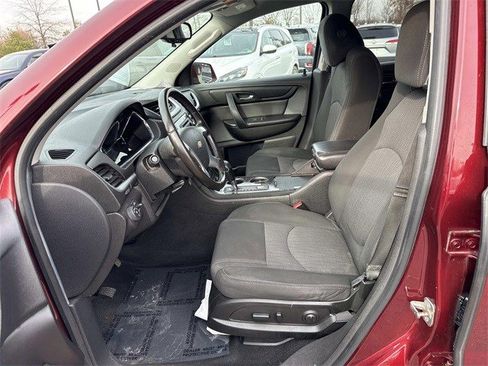Used 2016 Chevrolet Traverse LT w/ Style and Technology Package image 14