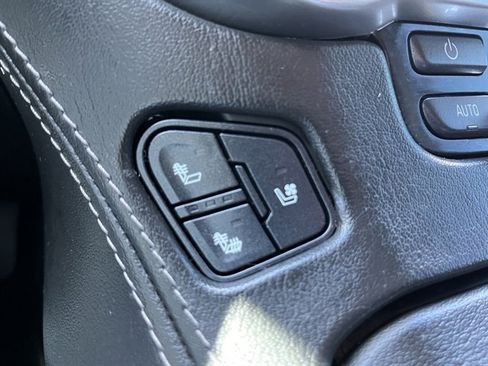 Used 2018 Chevrolet Tahoe Premier image 35