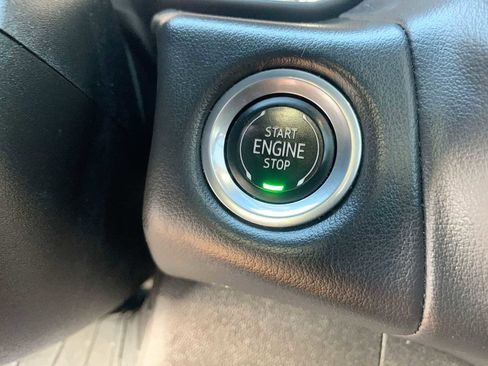 Certified 2021 Chevrolet Tahoe Z71 w/ Z71 Signature Package image 16