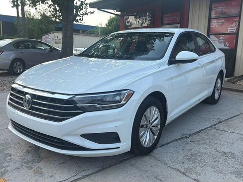 Used 2020 Volkswagen Jetta S w/ Driver Assistance Package FWD image 1