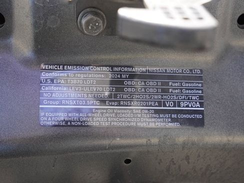 Used 2024 Nissan Pathfinder SL image 25