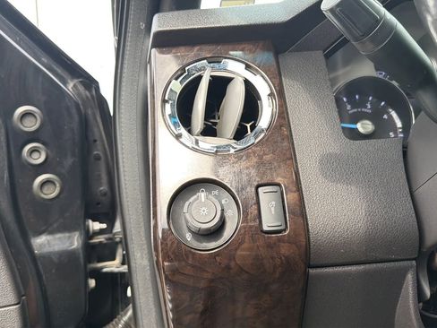 Used 2014 Ford F250 Platinum w/ FX4 Off-Road Package image 90