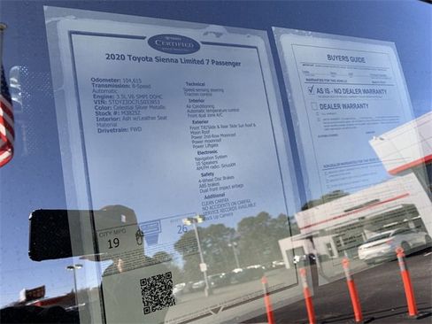 Used 2020 Toyota Sienna Limited image 39