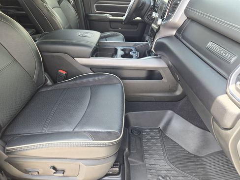 Used 2024 RAM 2500 Laramie w/ Sport Appearance Package AWD/4WD image 17