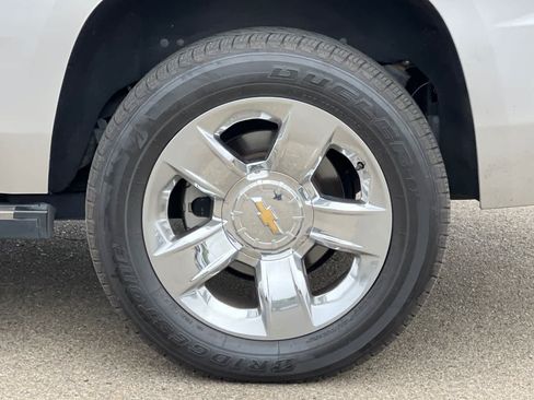 Used 2015 Chevrolet Tahoe LTZ AWD/4WD image 24