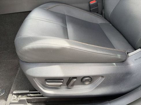 Used 2025 Toyota Camry XLE w/ Premium Plus Package FWD image 19