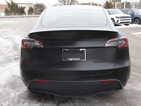 Used 2022 Tesla Model Y Performance image 4