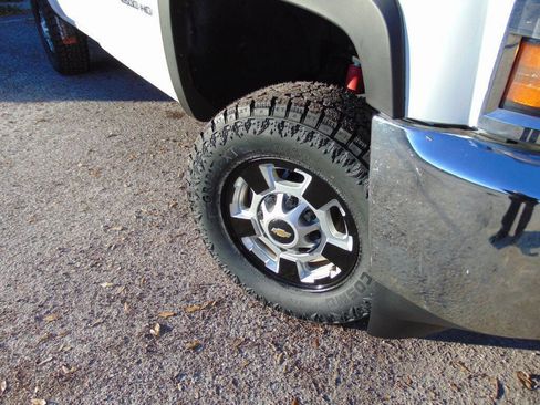 Used 2017 Chevrolet Silverado 2500 W/T w/ WT Convenience Package image 13