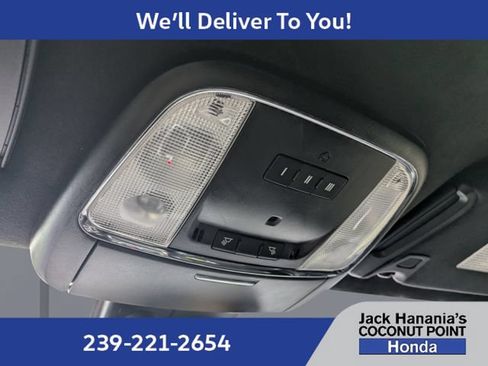 Used 2023 Dodge Charger Scat Pack w/ Plus Group RWD image 21