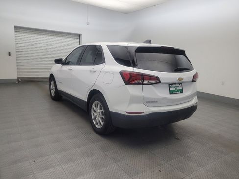 Used 2024 Chevrolet Equinox LS w/ LS Convenience Package FWD image 5