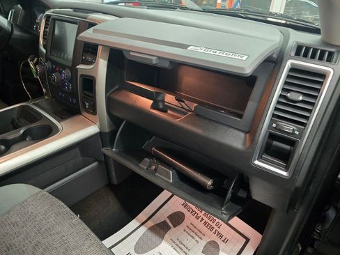 Used 2016 RAM 1500 Big Horn AWD/4WD image 40