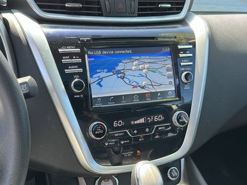Used 2017 Nissan Murano SL w/ SL Technology Package AWD/4WD image 16