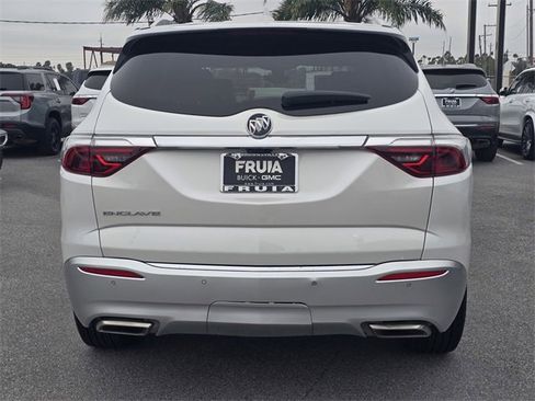 Used 2023 Buick Enclave Premium image 6